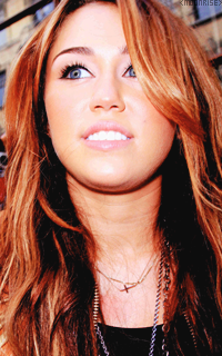 Miley Cyrus Tumblr_n7f9j9BdRv1sqaaz9o5_250
