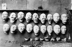 Masks showing the work done by Anna Coleman Ladd of the American Red Cross for WWI soldiers. The top row are casts taken from soldiers&rsquo; mutilated faces, the bottom row shows masks of their faces before their injuries, made from pre-war photographs.