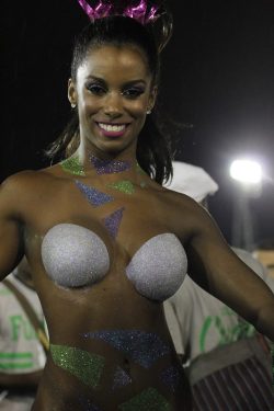 nativenudity:    Body painted Brazilian woman at a 2016 carnival. Via Liga Carnaval LP.    