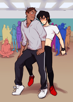l1ng: &gt;:3;;;;;;;;; a scene from the same dance au fic... WHERE LANCE GRINDS ON KEITH!!!!! bye oh my go 