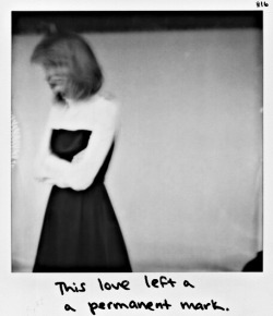 redaoty: Favorite Lyrics  → This Love , Taylor Swift  This love is glowing in the dark. 