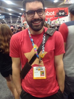 crystal-gems:  pan-pizza:  Found Steven Sugar walking around! Wish I had something Steven related to sign  IN A STEVEN SHIRT HOW FLIPPING CUTE