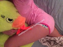 daddyiwantthis:  dadasbabyberry:  daddyiwantthis:  Daddy bought me a giant ducky! He’s so big and fluffy I just love him.   Pink adult baby onesie &amp; paci made with love by @onesiesdownunder  Use “daddyiwantthis” so they know I sent you &amp;