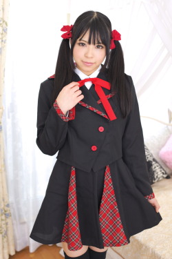 Cosplay Girl MariMariTime4 [School Girl Uniform] 1-1