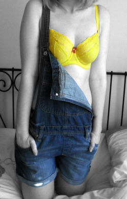 asleepylioness:   hello lioness :)  i hope this is okay as a submission! i had a lot of fun deciding what bra i was going to wear with my dungarees, this bright yellow number is one of my favourites &lt;3 i hope you are well, lovely! this is my first