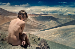 jai-envie-detoi: Atacama  Photographer: Billy Monday Model: Vex Voir 