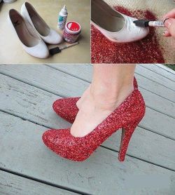 cosplaysushi:  Give glamour to your old shoes! Cosplay Sushi | www.cosplaysushi.com