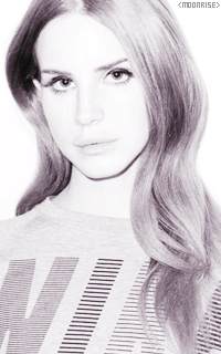 Lana Del Rey Tumblr_n1xj4ruMlL1sqaaz9o1_250