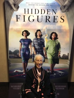 sauvamente:  accras: frontpagewoman: Katherine Johnson is 98 years old Bless her   So glad she lived to see her story told