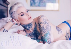 bunnyharlow:  bunnyharlow:  I’ve never felt or looked so beautiful in my entire life. Thank you so much artcrazyphotog  I’m still in shock that this is me.