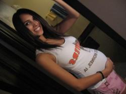 prettypreggybabies:  Sometimes the patrons of Hooters got more than wings and beer.  Need!