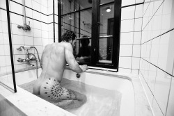 summerdiary:THIERRY PEPIN “TUB TIME WITH TATE” PART ONE: BLANC (EXCLUSIVE)