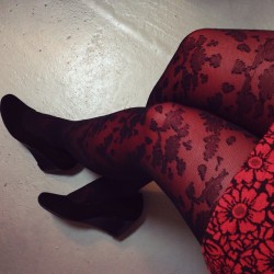 hoseb4bros:  I love this combo. #layered #tights #hosiery #nylons #legs #hoseb4bros #ootd