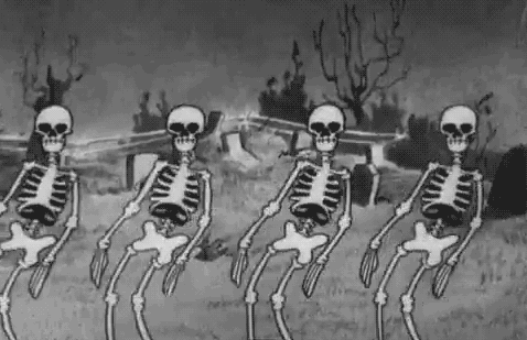 Los esqueletos no tienen pilila