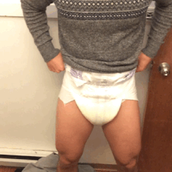 thewetdiaper:*post class saggy diaper* TheWetDiaper
