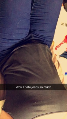 soysweetmilk:  I have realised that even though jeans are uncomfortable and restricting my butt looks good in them so it is all worth it thanks for listening