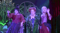 mtvstyle:  hocus pocus served us with so many looks tho 