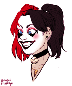 bumbleshark:harley quinn with a tiny bit of a redesign 