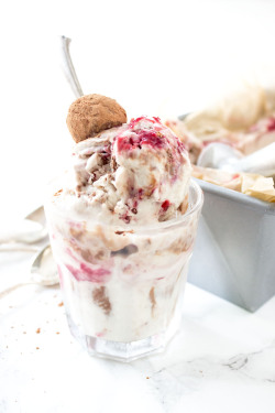 fullcravings:  Healthy Raspberry Chocolate Truffle Ice Cream   Like this blog? Visit my Home Page or Video page for more!And please Subscribe to the Email Club  (it&rsquo;s free) for a sexy bonus gift :)~Rebloging the Art of the female form, Sweets, and
