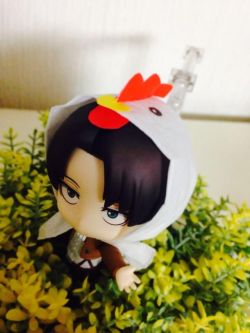  Nendoroid Levi in his chicken suit, as inspired by the new Lawson stickers (Source)  This fandom&hellip;