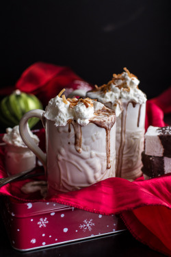 do-not-touch-my-food:  Spiked Hot Cocoa with Eggnog Marshmallows 