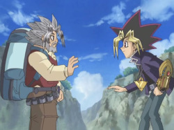kintatsujo:  Important things about this photoset: Yugi’s hair is apparently genetic Yugi’s hair can probably squish under a hat Grandpa is physically capable of withstanding a straight up glomp from his teenage grandchild who is comparable height