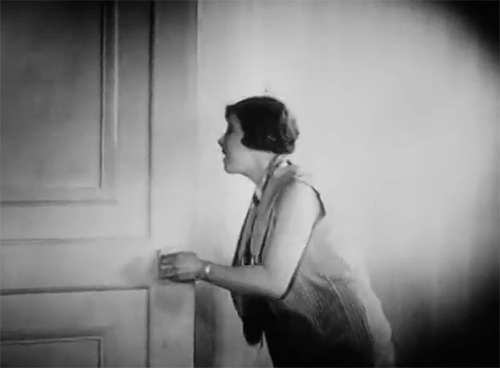 Un Perro Andaluz | 1929 | 720p. HD | Luis Buñuel | MultiHost