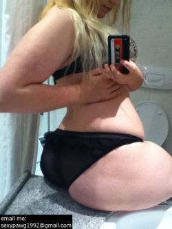 PawgFinder.Com White Girl With Junk In The Trunk!Curvy Girl Sex Chat 1-888-871-2270