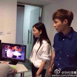 parkchanyeols:  yoonpuffs:YIxing visited SMG (shanghai media group) todayand…  verbaljinx baekbitchyeol