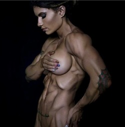 Gorgeous Muscularity