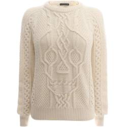 justinpie:  mollybroxton:  brillepetiteetoile:  wantering-blog:  Comfy Skull Alexander McQueen Skull Knit Jumper  This is the most amazing sweater in existence.  If you knit, or can sweet talk someone who does, a person on ravelry charted this pattern
