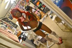 queen-akemii:  I don’t think I posted my Yoko Littner cosplay yet!  Welp here it is! I feel so pretty as her. Even with the massive fan service ! I still need to work on the gloves and the sniper. but so far so good!   &lt; |D’‘‘