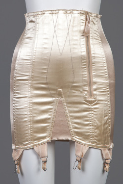 design-is-fine: Nemo Foundation Garment, girdle, 1939-1959. USA. Via Goldstein Museum of Design. Underwear before tights &amp; spanx.