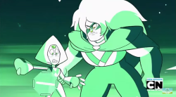 gem-glow:Trying to draw when someone’s watching you like 