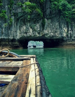 charlaleu:  Sea Cave Tunnel, Thailand