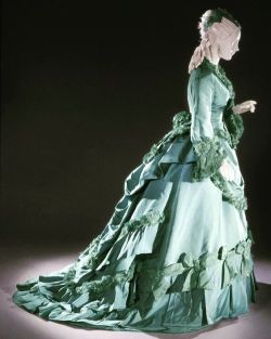 fawnvelveteen:  Afternoon dress, by the House of Worth, ca. 1875. Philadelphia Museum of Art
