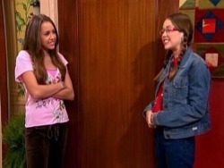 recharges:  What if it wasn’t miley performing at the VMAs last night, but it was her evil cousin luann? 