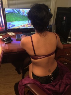 Asian wife dressed to play wow. I&rsquo;m a lucky man.