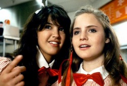 taylor&ndash;kitsch:  Phoebe Cates and Jennifer Jason Leigh in 1982 and again in 2012.