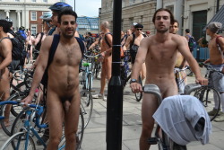 intostraightnakedguys:  My favourite in absolute. I was always looking for him. London Naked Bike Ride 2016 &lt;3 Does anybody know who he is? 