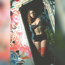 First shoot with Rebecca @am3lia_renee and had a productive shoot with humidity smacking us :-) #edge #abandonedplaces #fashion #fitness #slender #curves #photosbyphelps #redhead #spkiedbra Photos By Phelps IG: @photosbyphelps I make pretty people….Pretti