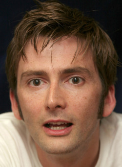 licensed-to-ruffle-dat-hair:  Good Morning tumblr peeps :-) Here’s a fresh-faced DT wishing you a Terrific Tennant Thursday! To you…Yes You! From me, Have a lovely day and blog away, till your heart’s content :-) x