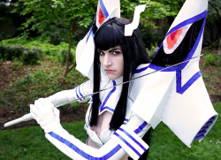 azumarrill:  I got some great shots of my Synchronized Satsuki cosplay at Sakuracon over the weekend by Eurobeat Kasumi photography!! So lucky he caught us at a great time to get some posing and shots in!!Satsuki (me) - tumblr | facebookPhotography -