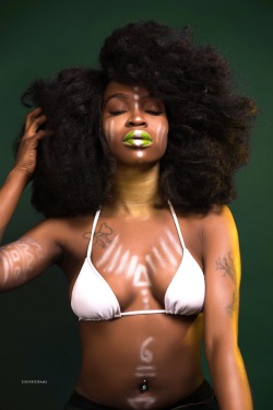 fuckyeaafricans:  Nneka, Nigerian DMV x NYC  Model: IG @africanjawn Photographer: IG @dfams Inspiration: IG @emuchenwaigwe   #nycmodel #dmvmodel #nycphotographer #nycphotography #photography #melanin #woc #blackgirlsrock #nigerian #africangirl #african
