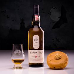 whiskyanddonuts:  LAGAVULIN 8 | PUMPKIN CREAM  #happyhalloween everyone! Have fun and be safe when you are out on the town… We have the perfect replacement for a #trickortreat kind of night.. #lagavulin aged 8 years with a #pumpkin #cream filled #donut