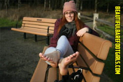 beautifulbarefootgirls:How do you like you GIRL’S FEET? How about some more Smiles and Soles from the naturally attractive Alisha? Yes, this hot barefoot babe joins my foot fetish site again for a wonderful Winter photoset. Love those long and lanky