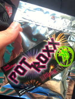 gratefully-dabbed:My other favorite candy in edible form.. Pot Rox :)