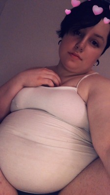 gothbelly:  Who wants to help me grow to 300  ?? 