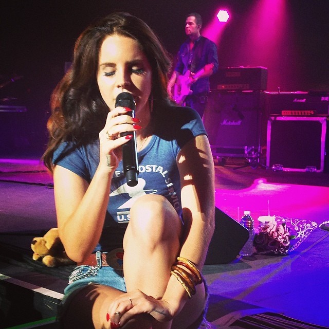 Tour » Lana Del Rey Tour 2014 - Página 4 Tumblr_n44jrt1Dd61s1qudco4_1280