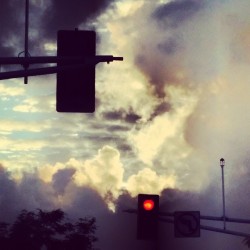 Face off #clouds #filter #lights #street  #Santurce #daily